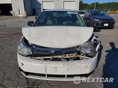 Piąte zdjęcie samochodu w środku: 2009 FORD FOCUS S VIN:1FAHP34N09W133475 - miniatura