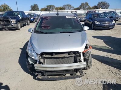 Piąte zdjęcie samochodu w środku: 2015 CHEVROLET SPARK EV 2LT VIN:KL8CL6S00FC789397 - miniatura