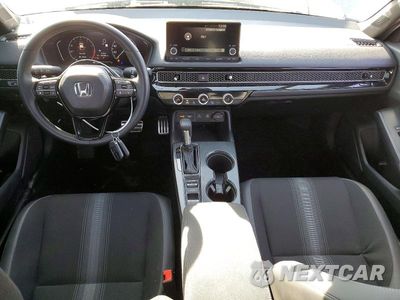 Zdjęcie 8 z 12 samochodu: 2025 HONDA CIVIC SPORT VIN:19XFL2H80SE037499 - miniatura