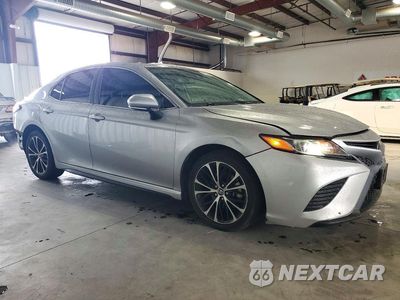 Czwarte zdjęcie samochodu z boku: 2019 TOYOTA CAMRY SE VIN:4T1B11HK5KU815769 - miniatura