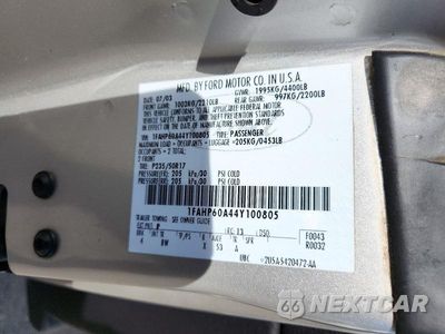 Zdjęcie 12 z 12 samochodu: 2004 FORD THUNDERBIRD VIN:1FAHP60A44Y100805 - miniatura