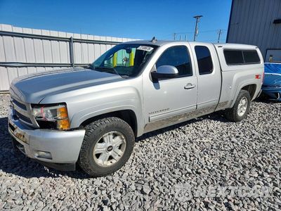 2011 CHEVROLET SILVERADO K1500 LT 1GCRKSE39BZ260752 - główne zdjęcie licytacji z USA - miniatura