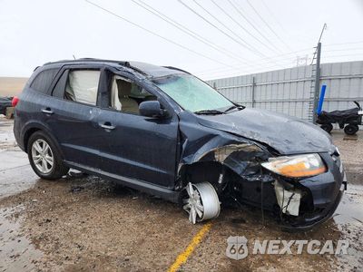 Czwarte zdjęcie samochodu z boku: 2011 HYUNDAI SANTA FE LIMITED VIN:5XYZKDAG0BG045621 - miniatura
