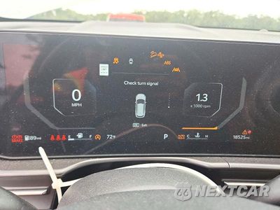 Zdjęcie 9 z 13 samochodu: 2026 KIA SPORTAGE SX VIN:5XYK43DF9TG390866 - miniatura