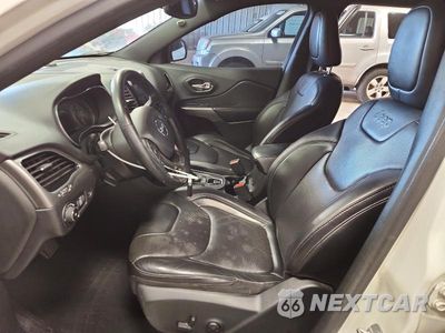 Zdjęcie 7 z 13 samochodu: 2019 JEEP CHEROKEE LIMITED VIN:1C4PJMDX3KD374222 - miniatura