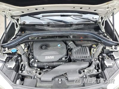 Zdjęcie 12 z 14 samochodu: 2016 BMW X1 XDRIVE28I VIN:WBXHT3C34G5E51596 - miniatura