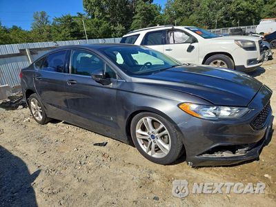 Czwarte zdjęcie samochodu z boku: 2018 FORD FUSION S HYBRID VIN:3FA6P0UU6JR122243 - miniatura