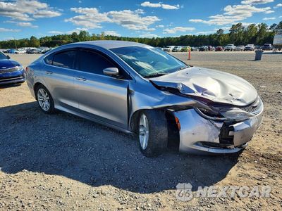 Czwarte zdjęcie samochodu z boku: 2015 CHRYSLER 200 LIMITED VIN:1C3CCCAB5FN700893 - miniatura