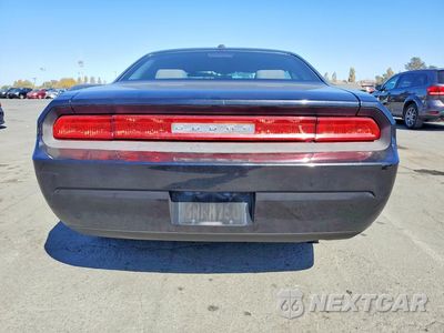 Zdjęcie 6 z 12 samochodu: 2010 DODGE CHALLENGER SE VIN:2B3CJ4DV1AH218907 - miniatura