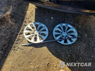 Zdjęcie 12 z 13 samochodu: 2015 TOYOTA CAMRY LE VIN:4T4BF1FK8FR446907 - miniatura