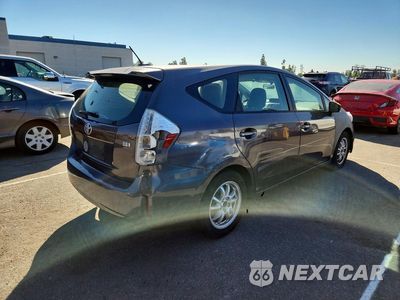 Trzecie zdjęcie samochodu z tyłu: 2014 TOYOTA PRIUS V THREE VIN:JTDZN3EU8EJ009276 - miniatura