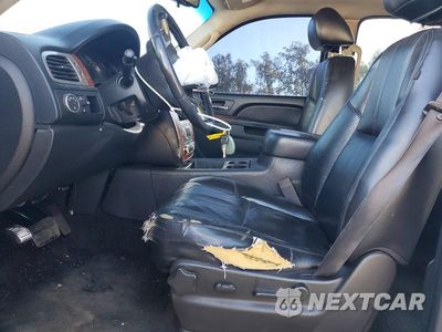 Zdjęcie 7 z 14 samochodu: 2012 CHEVROLET TAHOE C1500 LT VIN:1GNSCBE08CR228145 - miniatura