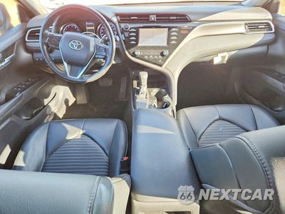 Zdjęcie 8 z 12 samochodu: 2018 TOYOTA CAMRY SE VIN:4T1B11HK1JU655243 - miniatura