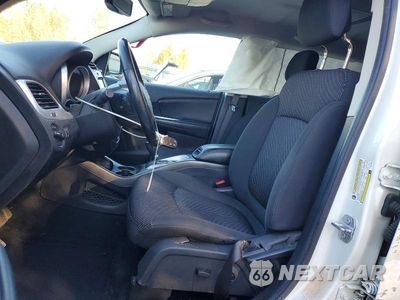 Zdjęcie 7 z 13 samochodu: 2017 DODGE JOURNEY SXT VIN:3C4PDCCG3HT514808 - miniatura