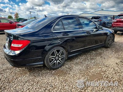 Trzecie zdjęcie samochodu z tyłu: 2013 MERCEDES-BENZ C 300 4MATIC VIN:WDDGF8AB6DR252676 - miniatura