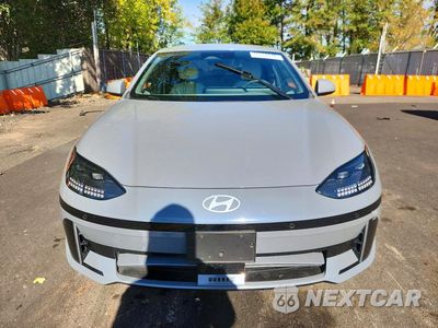 Piąte zdjęcie samochodu w środku: 2023 HYUNDAI IONIQ 6 SEL VIN:KMHM34AA0PA020546 - miniatura