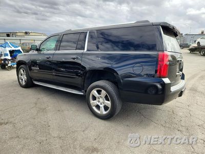 Drugie zdjęcie samochodu z przodu: 2017 CHEVROLET SUBURBAN C1500 PREMIER VIN:1GNSCJKC7HR156077 - miniatura