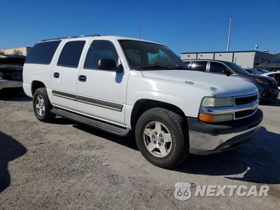 Czwarte zdjęcie samochodu z boku: 2004 CHEVROLET SUBURBAN C1500 VIN:3GNEC16ZX4G342217 - miniatura