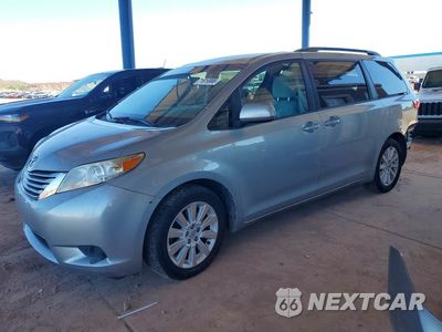 2015 TOYOTA SIENNA LE 5TDJK3DC4FS120300 - główne zdjęcie licytacji z USA - miniatura