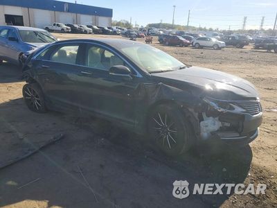 Czwarte zdjęcie samochodu z boku: 2014 LINCOLN MKZ VIN:3LN6L2J95ER818076 - miniatura