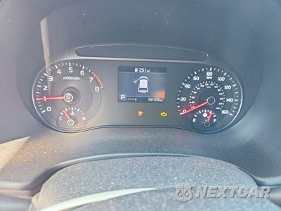 Zdjęcie 9 z 12 samochodu: 2020 KIA SOUL LX VIN:KNDJ23AU5L7089920 - miniatura