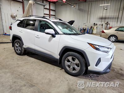 Czwarte zdjęcie samochodu z boku: 2022 TOYOTA RAV4 XLE VIN:4T3RWRFV3NU061150 - miniatura