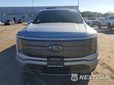 Piąte zdjęcie samochodu w środku: 2023 FORD F150 LIGHTNING PRO VIN:1FTVW1EV6PWG06523 - miniatura