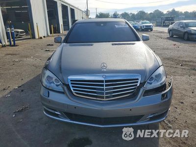 Piąte zdjęcie samochodu w środku: 2013 MERCEDES-BENZ S 550 VIN:WDDNG7DB6DA494179 - miniatura