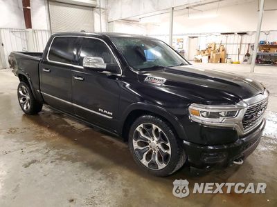 Czwarte zdjęcie samochodu z boku: 2020 RAM 1500 LIMITED VIN:1C6SRFHM6LN411569 - miniatura