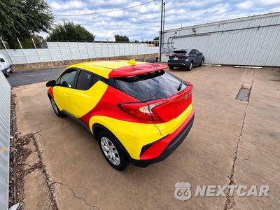 Trzecie zdjęcie samochodu z tyłu: 2021 TOYOTA C-HR LE VIN:NMTKHMBX3MR130441 - miniatura