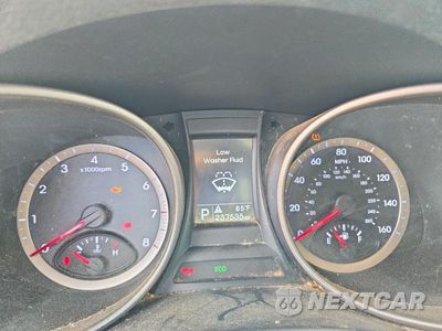 Zdjęcie 9 z 12 samochodu: 2016 HYUNDAI SANTA FE SPORT 2.4L VIN:5XYZU3LB9GG335028 - miniatura