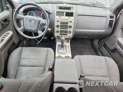 Zdjęcie 8 z 12 samochodu: 2011 FORD ESCAPE XLT VIN:1FMCU0D71BKC08884 - miniatura
