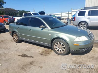 Czwarte zdjęcie samochodu z boku: 2002 VOLKSWAGEN PASSAT GLS VIN:WVWPD63B32P365141 - miniatura