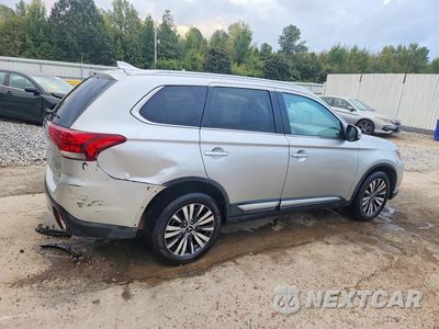 Trzecie zdjęcie samochodu z tyłu: 2019 MITSUBISHI OUTLANDER SE VIN:JA4AD3A36KZ009183 - miniatura
