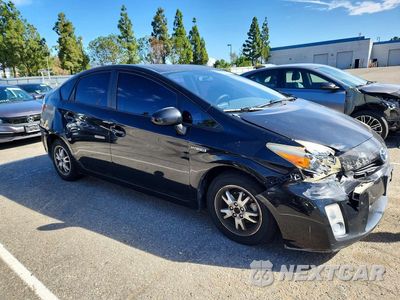Czwarte zdjęcie samochodu z boku: 2011 TOYOTA PRIUS TWO VIN:JTDKN3DU0B0251323 - miniatura