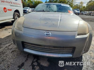 Piąte zdjęcie samochodu w środku: 2004 NISSAN 350Z ENTHUSIAST VIN:JN1AZ36A14M252885 - miniatura
