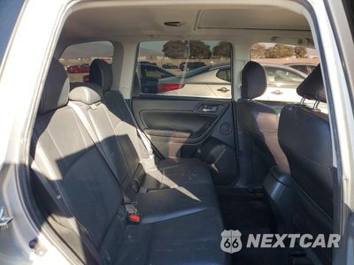 Zdjęcie 11 z 14 samochodu: 2015 SUBARU FORESTER 2.0XT TOURING VIN:JF2SJGUC3FH404215 - miniatura