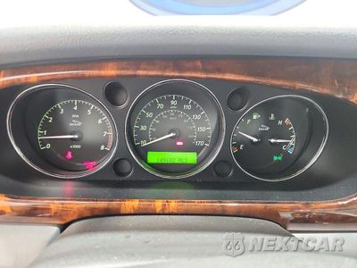 Zdjęcie 9 z 12 samochodu: 2004 JAGUAR XJ8 VIN:SAJWA71C44SG22852 - miniatura