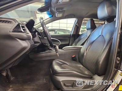 Zdjęcie 7 z 12 samochodu: 2018 TOYOTA CAMRY SE VIN:4T1B11HK8JU002005 - miniatura