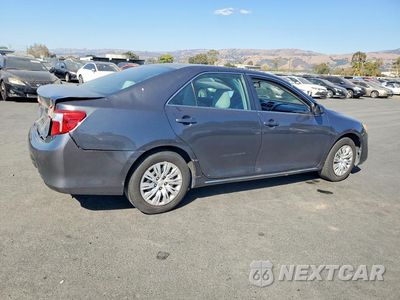 Trzecie zdjęcie samochodu z tyłu: 2012 TOYOTA CAMRY LE VIN:4T1BF1FK6CU517026 - miniatura