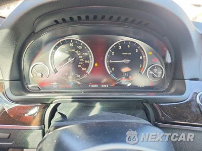 Zdjęcie 9 z 13 samochodu: 2016 BMW 535 I VIN:WBA5B1C55GG134658 - miniatura