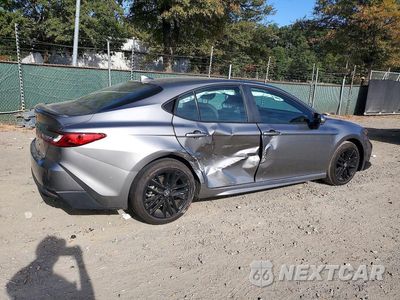 Trzecie zdjęcie samochodu z tyłu: 2026 TOYOTA CAMRY SE VIN:4T1DAACKXTU702675 - miniatura