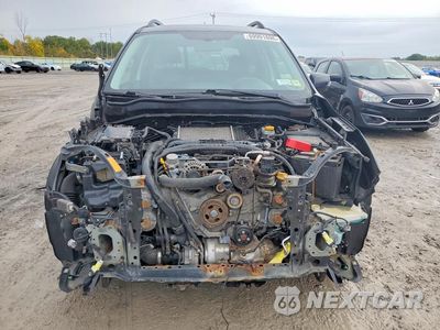 Piąte zdjęcie samochodu w środku: 2015 SUBARU FORESTER 2.0XT TOURING VIN:JF2SJGUC4FH432315 - miniatura
