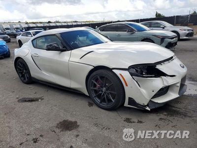 Czwarte zdjęcie samochodu z boku: 2026 TOYOTA GR SUPRA 3.0 PREMIUM VIN:WZ1DB0G05TW074003 - miniatura