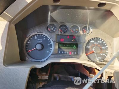Zdjęcie 9 z 13 samochodu: 2008 FORD F550 SUPER DUTY BOX TRUCK VIN:1FDAW56R18ED00288 - miniatura
