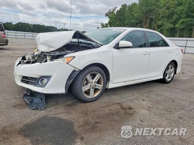 2014 TOYOTA CAMRY SE 4T1BF1FK5EU802710 - główne zdjęcie licytacji z USA - miniatura