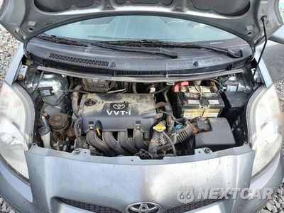 Zdjęcie 11 z 12 samochodu: 2011 TOYOTA YARIS BASE VIN:JTDJT4K33B5341179 - miniatura