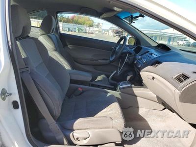 Zdjęcie 10 z 12 samochodu: 2009 HONDA CIVIC LX VIN:2HGFG12679H512491 - miniatura