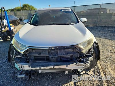 Piąte zdjęcie samochodu w środku: 2019 HONDA CR-V EX VIN:5J6RW1H55KA039959 - miniatura