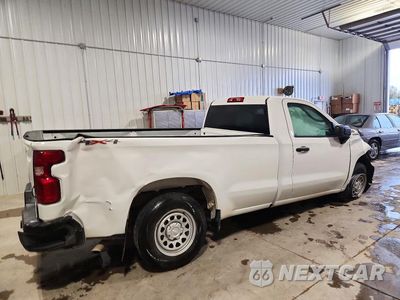 Trzecie zdjęcie samochodu z tyłu: 2025 CHEVROLET SILVERADO C1500 HEAVY DUTY VIN:3GCNKAEDXSG371649 - miniatura